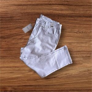 Judy Blue White Mid Rise Skinny Fit Jean Size 15/32 petite new with tag